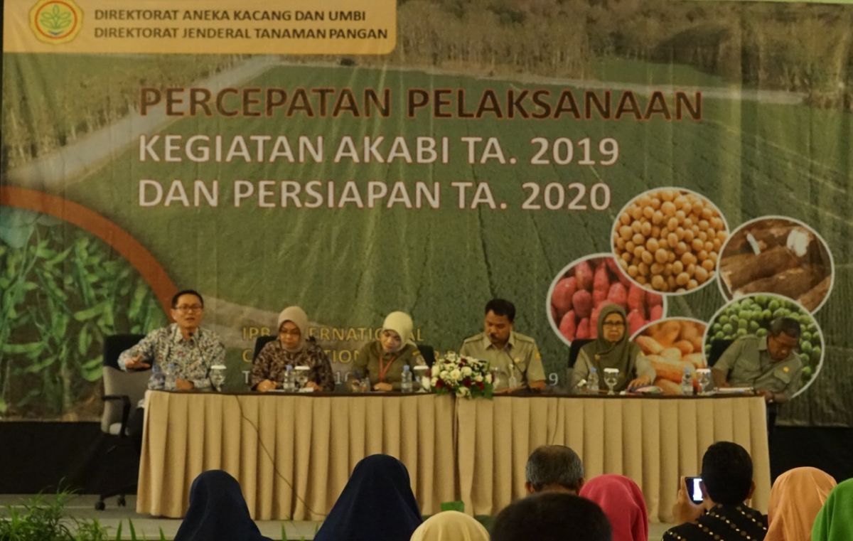 Dukung Kementan, Bulog Bangun Gudang Untuk Serap Kedelai Petani