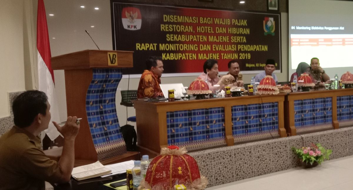 Kerjasama KPK, Pemkab Majene Gelar Diseminasi Bagi Wajib Pajak