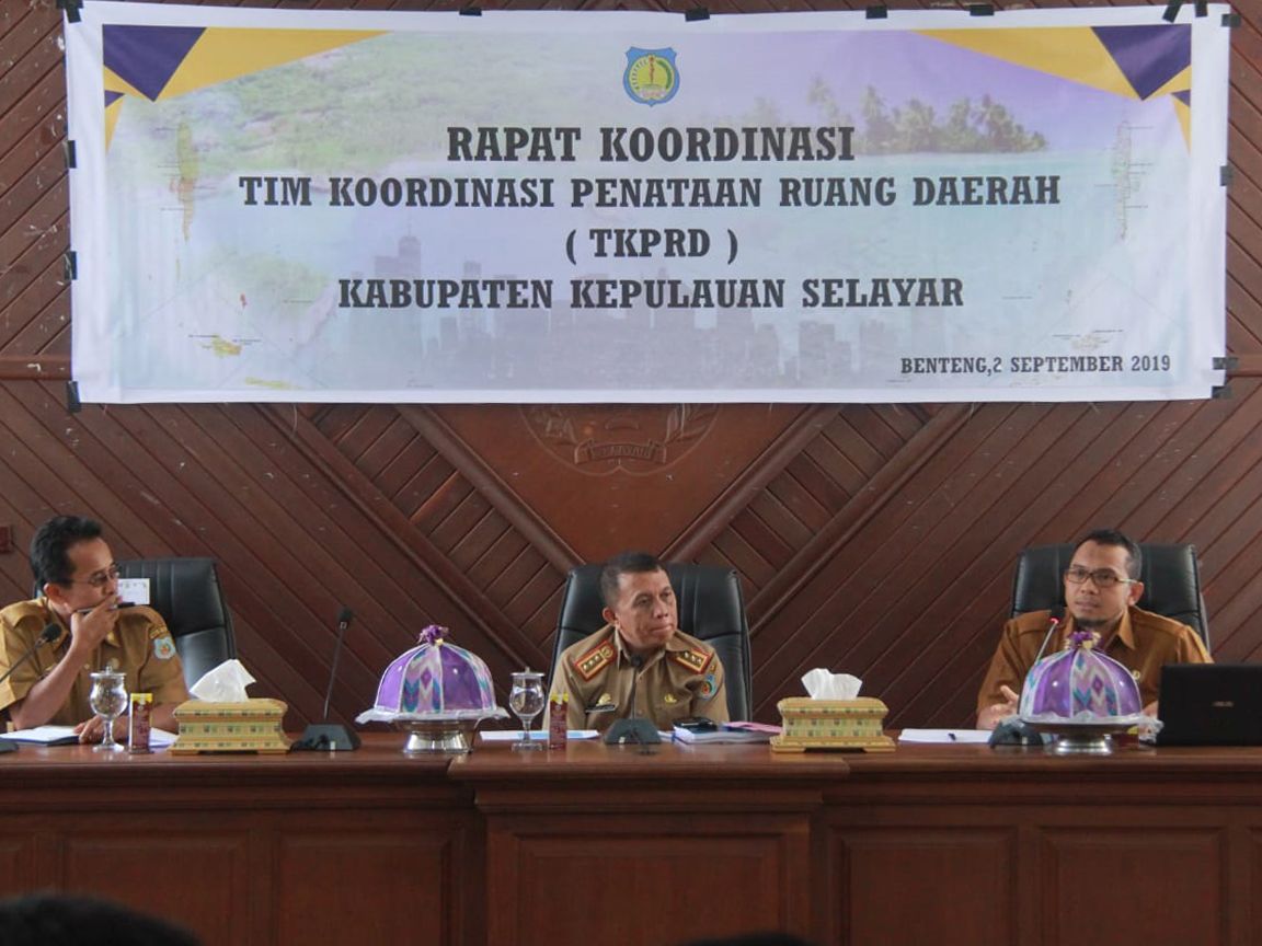 Sekda Selayar Pimpin Rapat Koordinasi TKPRD