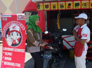 6.10 foto honda Honda Berikan Pelayanan Konsumen Bengkel Keliling
