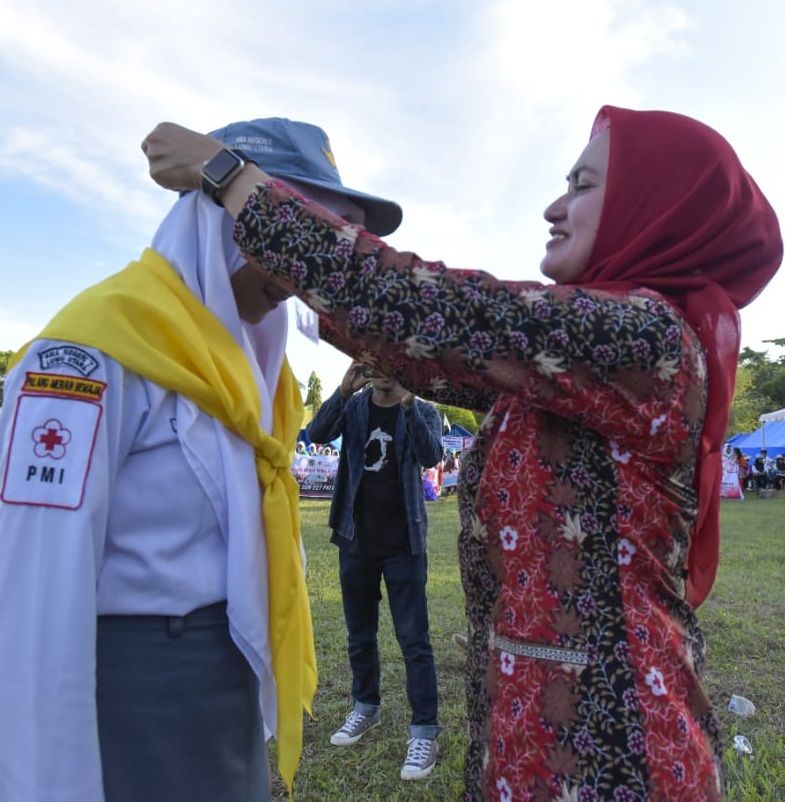 Kemah Bakti Peringati PMI ke-74, Mari Perangi Sampah Plastik