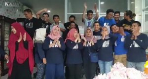 IMG-20191001-WA0033 Aliyah Mustika Kembali Jabat DPR RI, Tim KAMI Gelar Syukuran