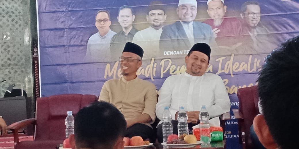 Ustaz Ije, Appi dan dr Fadli Berbagi Kisah Hijrah di Masjid Al Markaz