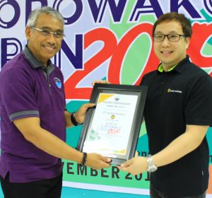 10.11 foto lutim sosrowako Bupati Lutim Apresiasi Turnamen Tennis STC