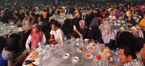 21.11 foto kalla Kalla Toyota Bukukan 242 SPK di Malam Customer Gathering