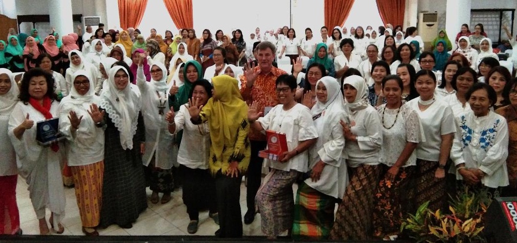 FPPM Dialog Perempuan untuk Perempuan ''Toleransi dan Pemberdayaan''.