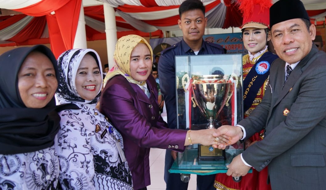Puncak HUT KORPRI, Dirangkaikan Hari Guru Nasional dan HUT PGRI