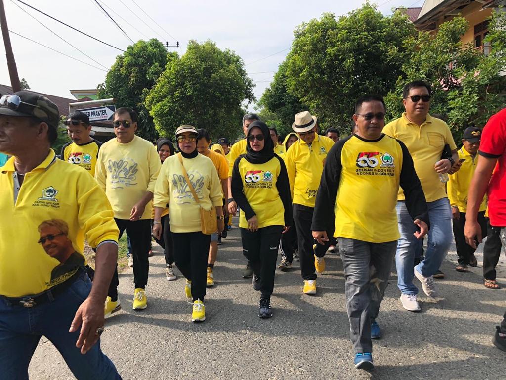 Puluhan Ribu Warga Meriahkan Jalan Santai HUT Golkar di Lutra