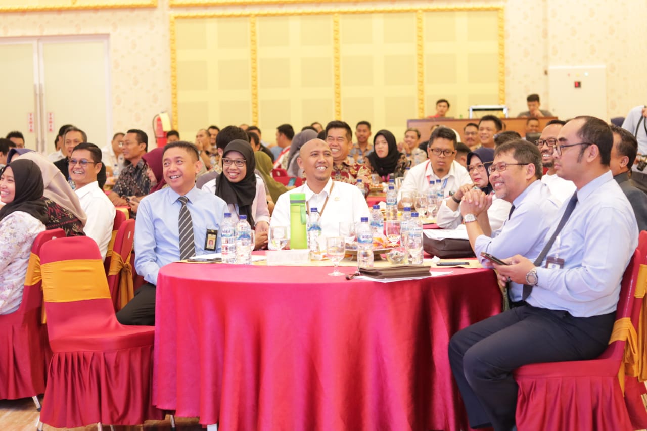 Di Tax Gathering, KPP Pratama Maros Bertemu 85 Wajib Pajak