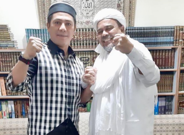 Deng Ical Sambut Pergantian Tahun di Mekkah Bareng IAS, Hingga Temui Habib Rizieq Shihab