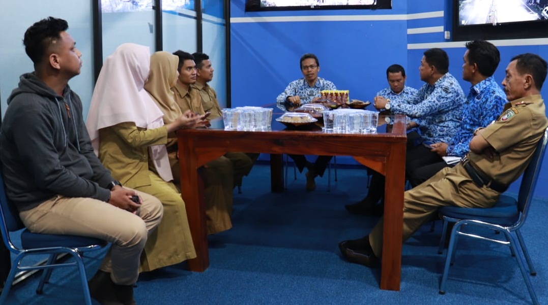 Pengelola Pangkep TV Terima Kunjungan Studi Tiru Bantaeng TV