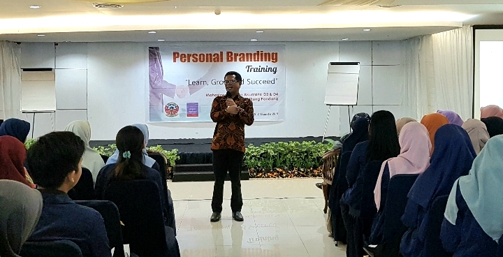 YPF Paparkan Kiat Bangun Brand ke Mahasiswa PNUP