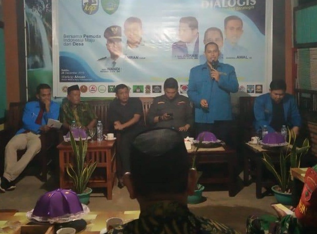 Peserta Dialog Akhir Tahun KNPI Maros Membludak