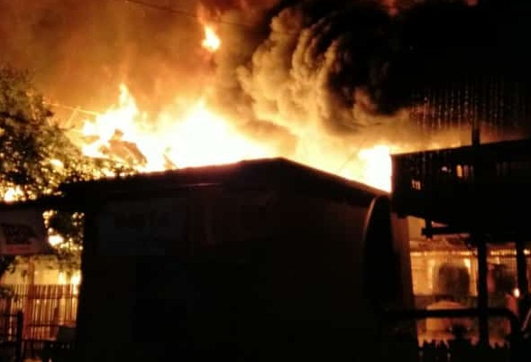 Tujuh Rumah Terbakar. Dua Meninggal, Kerugian Ratusan Juta