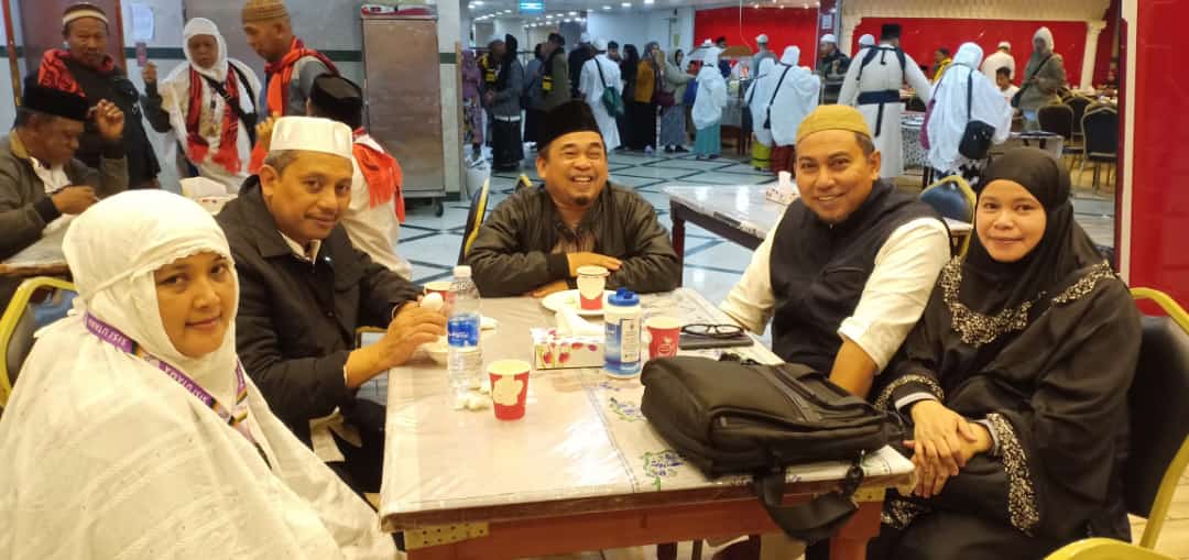 Kadis Koperasi Sulsel Umrah Bersama Rombongan Sisi Tour 
