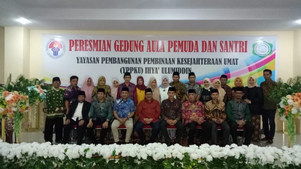 Aula Pemuda dan Santri Bantuan Kemenpora di Bantaeng Diresmikan