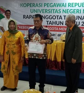 Buka RAT, Rektor Dorong KPRI UNM Manfaatkan Layanan Berbasis Online