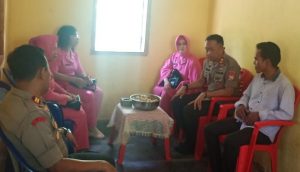 Kapolres dan Bhayangkari Kunjungi Pengidap Kanker Payudara