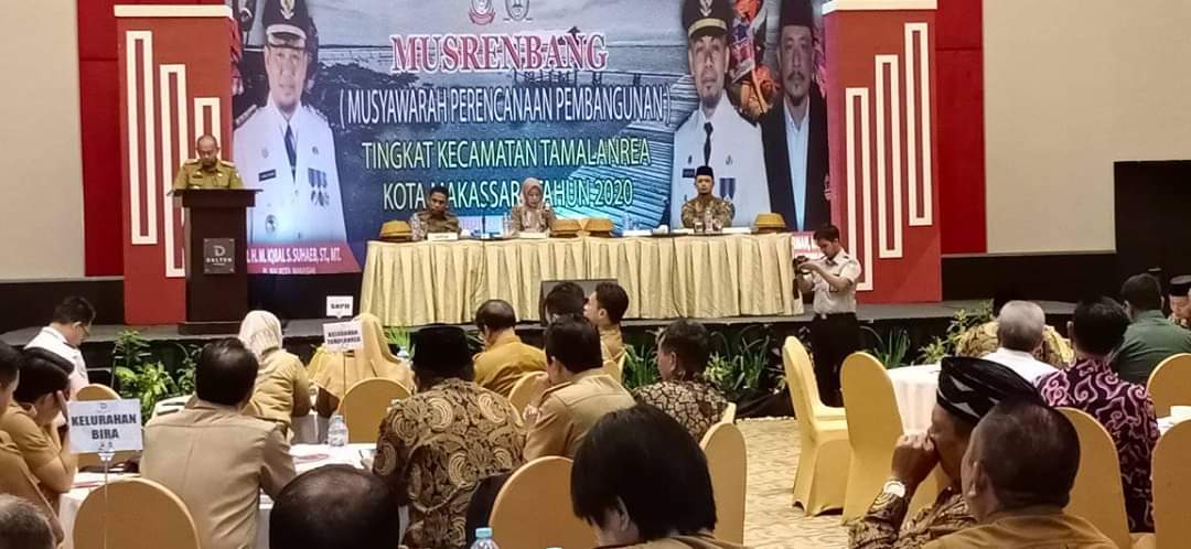 Sittiara Ajak Peserta Musrenbang Panjatkan Doa untuk Almarhum Ahmad Khafrawi