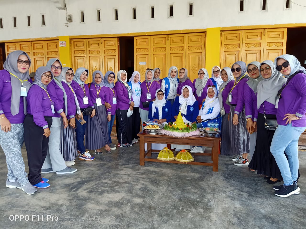 Milad IWAPI Ke 45 Dan HUT Kab. Ke 60 IWAPI Gelar Pasar Murah