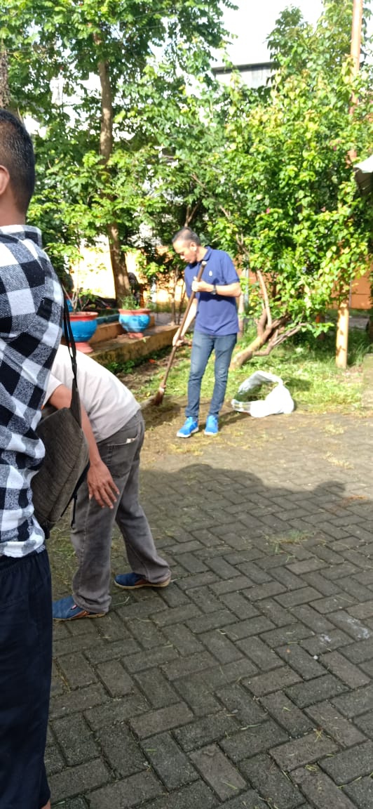 Rayakan HPSN, PD Pasar Kerja Bakti
