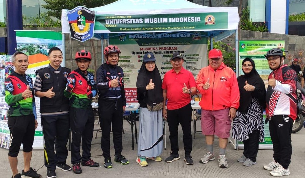 Sekretaris LLdikti Wilayah IX Kunjungi Stand UMI di CFD