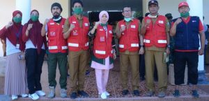 23.3 foto majene PMI Cegah Penyebaran Corona, PMI Majene Bagi 1.000 Masker Gratis
