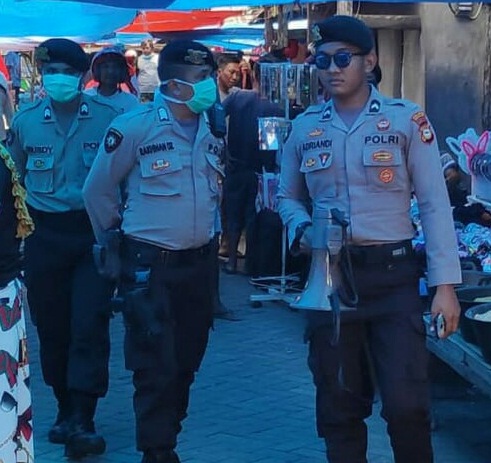 Cegah Covid -19, Sat Shabara Polres Takalar Sosialisasi Maklumat Kapolri Hingga Pelosok