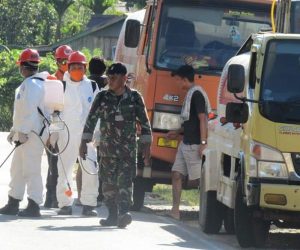 Tim GTPP Penyemprotan Disinfektan Perbatasan Sulteng-Sulsel