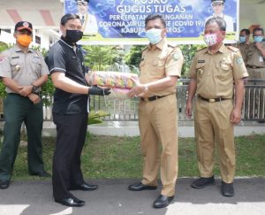 Bupati Maros Bantu Logistik Masyarakat Terdampak Covid-19