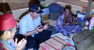 Dua Warga Gilireng Dapat Bantuan Gratis dari At-Taubah Peduli