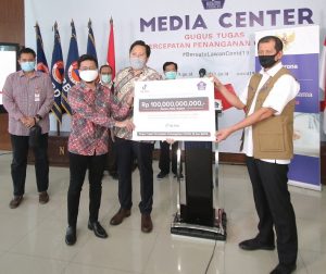 Hadapi Covid-19, TikTok Dukung Tenaga Kesehatan Serahkan Bantuan Rp100 M