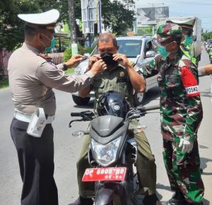 Cegah Penyebaran Covid-19, Satlantas Polres Pare-pare Imbau Warga tak Mudik