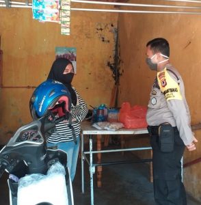 Binmas Polsek Wajo Rutin Sambangi Warganya, Ini yang Dilakukan