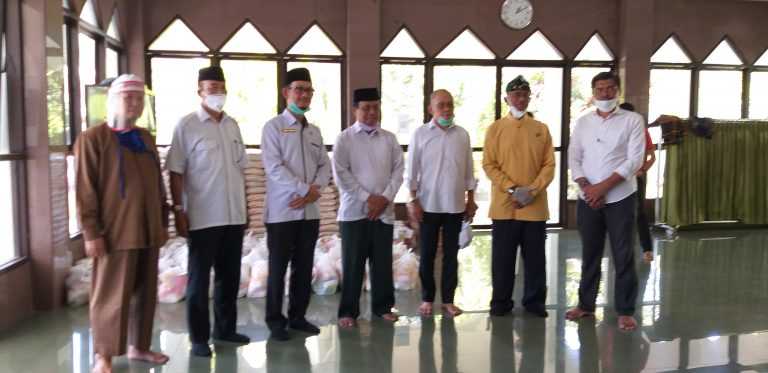 Gugus Tugas Covid-19 Kemenag RI Bantu 100 Marbot di Sulsel