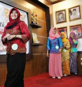 21.4 foto umi kartini Hari Kartini, Rektor UMI: Tak Ada Diskriminasi Perempuan di Perguruan Tinggi