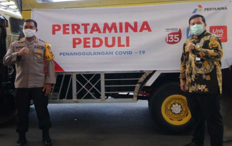 Pertamina Salurkan 2 Ton Beras Untuk Dapur Umum TNI dan Polri