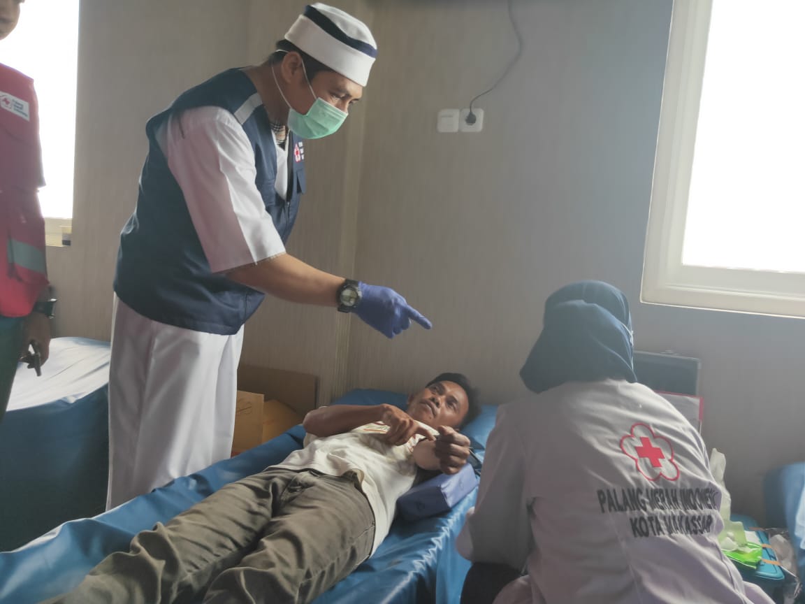 Deng Ical Tinjau Donor Darah dan Edukasi Cegah Covid-19 di Kecamatan Rappocini