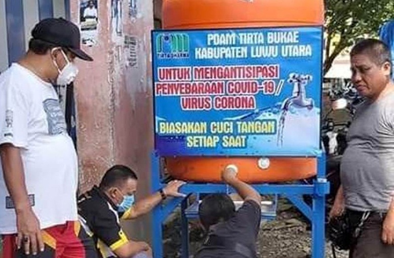 Hindari Corona, Bupati Instruksikan Pasar di Lutra Dipasang Wasafel
