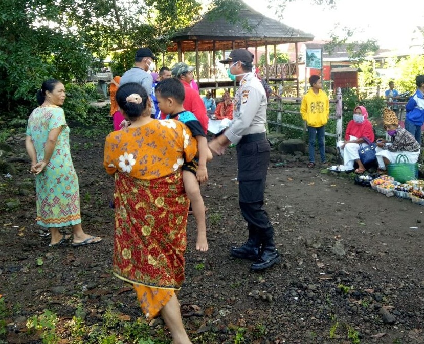 Kapolsek Pajukukang Ajak Warga Bersatu Lawan Penyebaran Covid 19