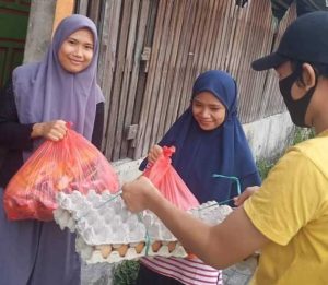 FIKOM UMI Bantu Mahasiswa Terdampak Covid-19
