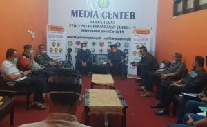 17.5 foto sela rapat Forkopimda dan Tim Gugus Tugas Covid-19 Rapat, Ini Hasilnya