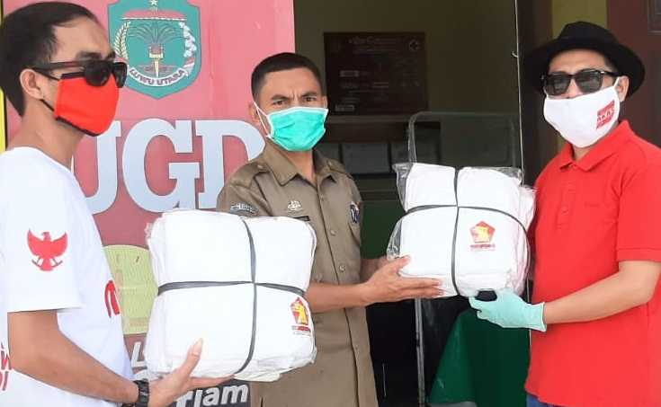 Tangkal Corona, Putra Pertama Arsyad Kasmar Sumbang 20 Ribu Masker