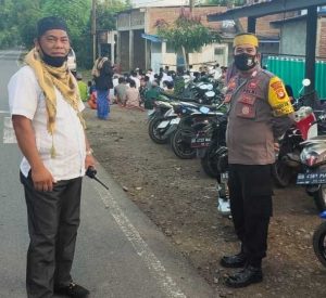 24.5 foto taka binmas Binmas Bontomanai Pengamanan Idul Fitri, Waspadai Covid-19.