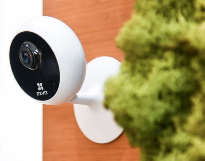 Ezviz Perkenalkan CCTV Canggih Bagi Pelaku Usaha Selama PSBB