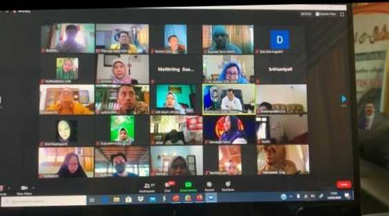 500 Akademisi dan Guru, Ikuti Webinar Nasional Seri 02 FIS UNM