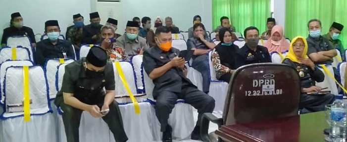 Terapkan Protokol Kesehatan, Rapat Paripurna DPRD Bahas LPJ- TA. 2019.