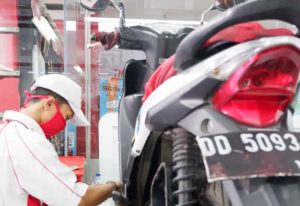 AHASS Peduli, Beri Diskon Service untuk Korban Banjir Bantaeng