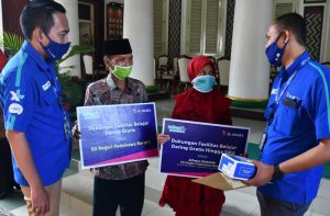 Siswa SD Surati Mendikbud, XL Axiata Beri Paket Data Hingga Lulus SMA