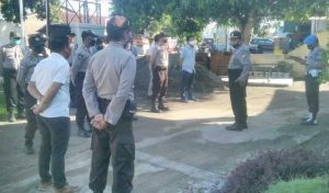 Kanit Provost Cek Personel Sebelum Jaga Malam